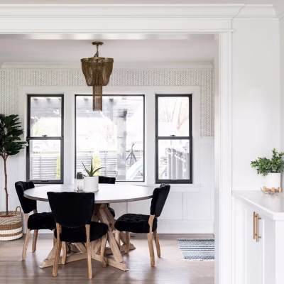 product-gallery_picture_dining-room-flanked-by-double-hung