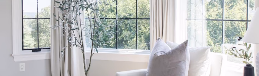 product-gallery_picture_living-room-colonial-grilles-arched-manor-with-casement_1x1 product-gallery_picture_living-room-colonial-grilles-arched-manor-with-casement_1x1