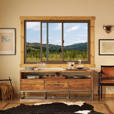 product-gallery_sliding_dining-room-with-view-of-mountains_1x1